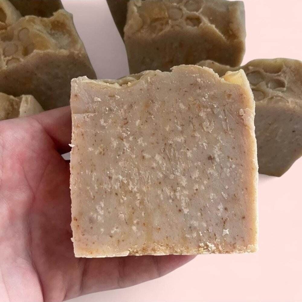 Honey and Oatmeal (Sweet Bee) Handmade‎ Cold Process Soap